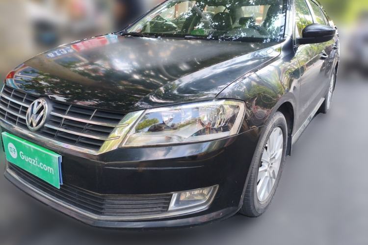 Used Volkswagen Lavida 2013 Restyled Classic 1.6L Manual Comfort Edition Guazi used car, China used car export, Used car for sale, Used cars, Cheapest cars for sale