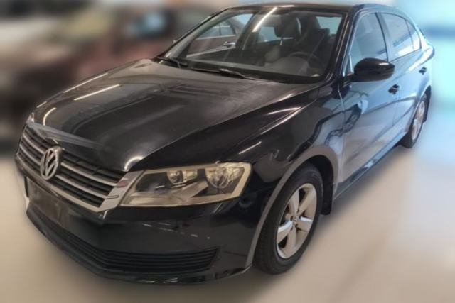 Volkswagen Lavida 2013 Revised Classic 1.6L Automatic Fashion Edition d’occasion