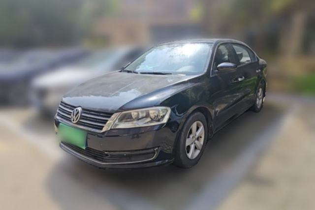 Used Volkswagen Lavida 2013 1.6L Manual Fashion Edition