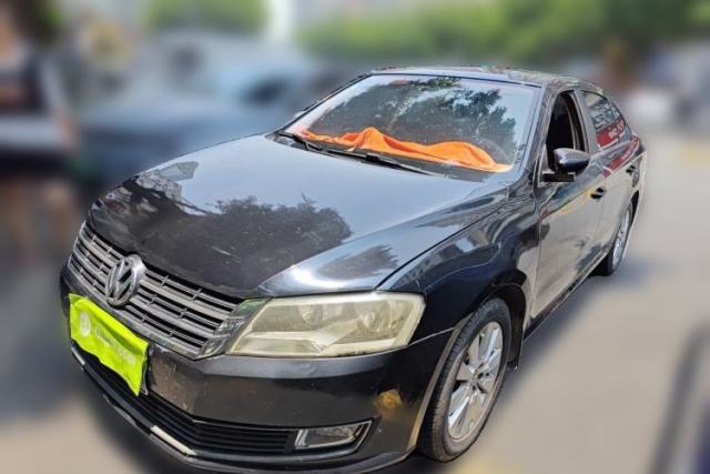 Ojetý Volkswagen Lavida 2013 Restyled Classic 1.6L Manual Comfort Edition
