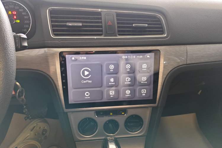 Used Volkswagen Lavida 2013 Revised Version 1.4 TSI DSG Comfort Edition Audio And AC Panel