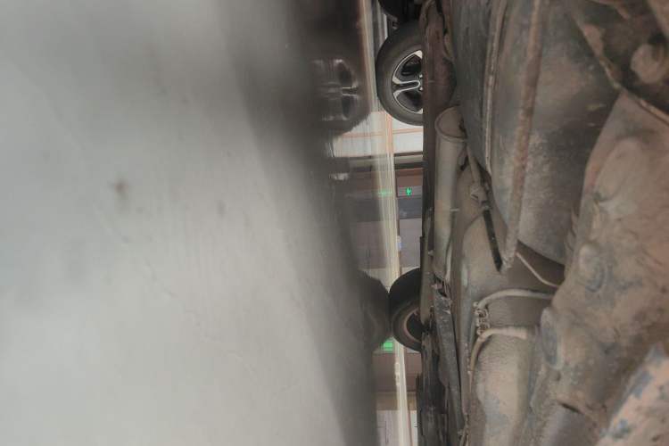 Used Volkswagen Lavida 2013 1.6L Automatic Comfort Edition Chassis Rear Right
