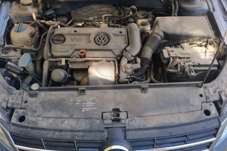 Used Volkswagen Lavida 2013 1.4TSI DSG Comfort Edition Engine Bay