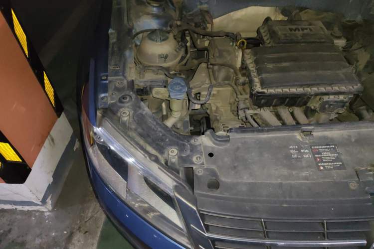 Used Volkswagen Lavida 2013 Restyled Classic 1.6L Automatic Comfort Edition Engine Bay Right