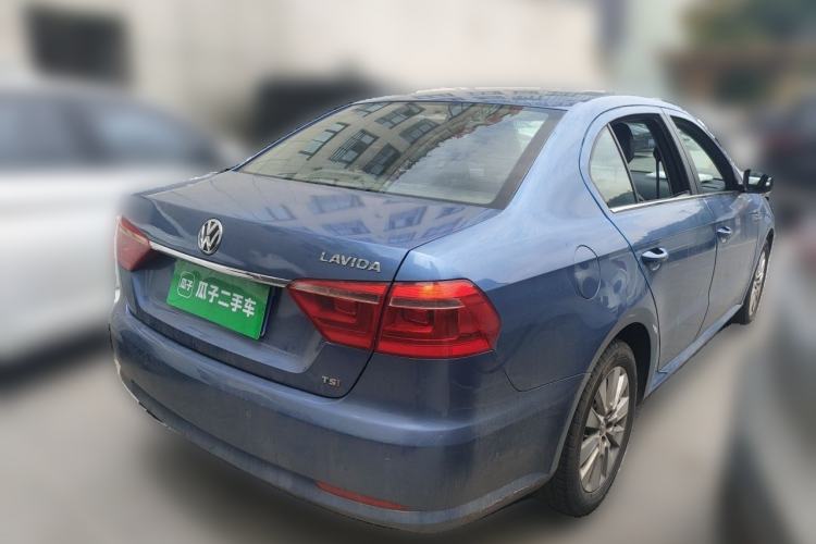 Used Volkswagen Lavida 2013 Revised Version 1.4 TSI DSG Comfort Edition Exterior 5
