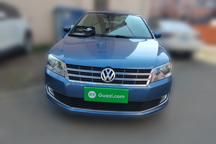 Used Volkswagen Lavida 2013 Revised Version 1.4 TSI DSG Luxury Edition Front