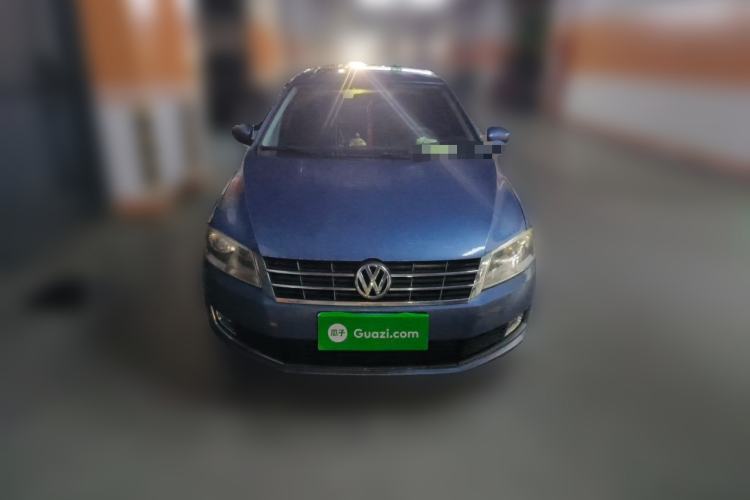 Used Volkswagen Lavida 2013 1.6L Manual Comfort Edition Front