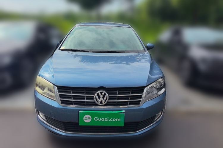 Used Volkswagen Lavida 2013 1.4TSI Manual Comfort Edition Front