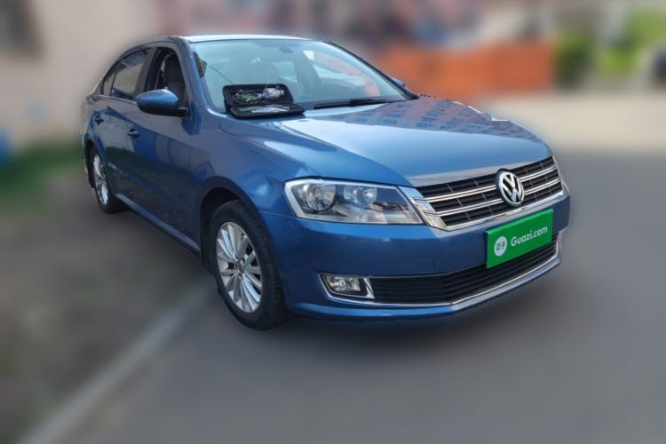 Used Volkswagen Lavida 2013 Revised Version 1.4 TSI DSG Luxury Edition Front Right 45 Deg