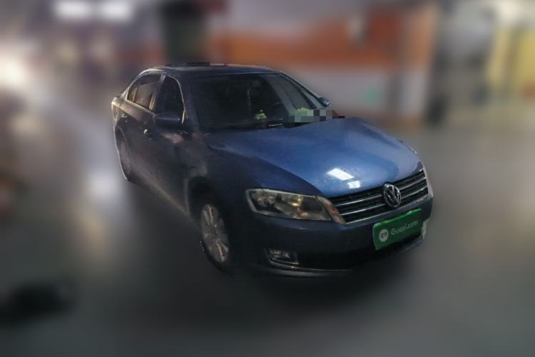 Used Volkswagen Lavida 2013 1.6L Manual Comfort Edition Front Right 45 Deg