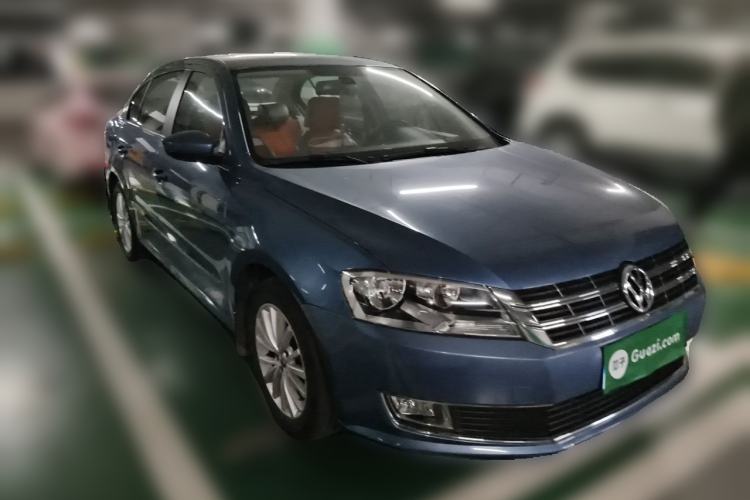 Used Volkswagen Lavida 2013 Revised Version 1.4 TSI DSG Luxury Edition Front Right 45 Deg