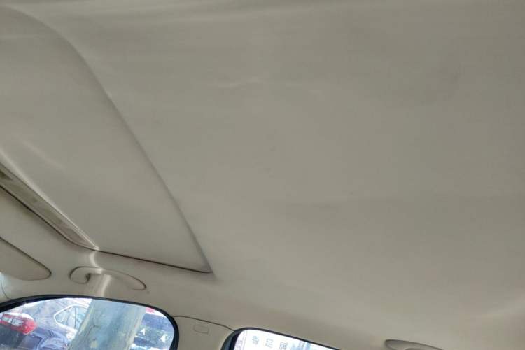 Used Volkswagen Lavida 2013 1.6L Automatic Comfort Edition Headliner