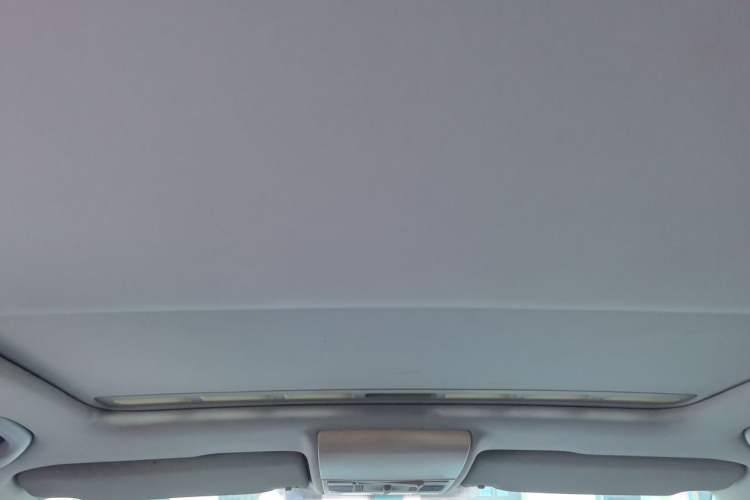 Used Volkswagen Lavida 2013 1.4TSI Manual Comfort Edition Headliner