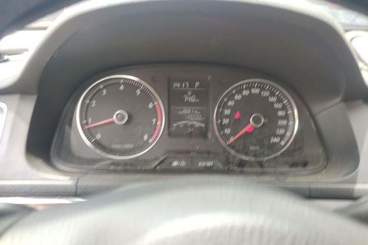 Used Volkswagen Lavida 2013 1.4TSI DSG Luxury Edition Instrument Cluster