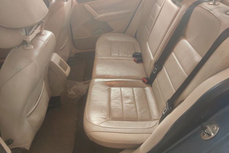 Used Volkswagen Lavida 2013 1.6L Automatic Comfort Edition Left Rear Seat