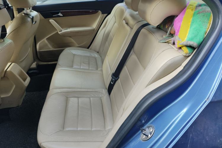 Used Volkswagen Lavida 2013 1.4TSI DSG Comfort Edition Left Rear Seat