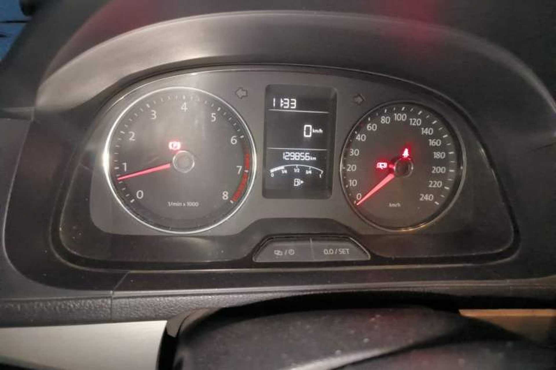 Used Volkswagen Lavida 2013 1.6L Manual Comfort Edition Odometer Close Up
