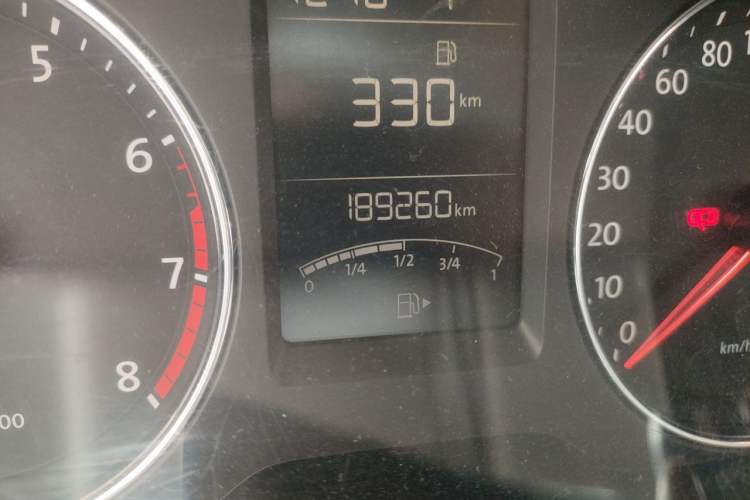 Used Volkswagen Lavida 2013 Revised Version 1.4 TSI DSG Comfort Edition Odometer Close Up