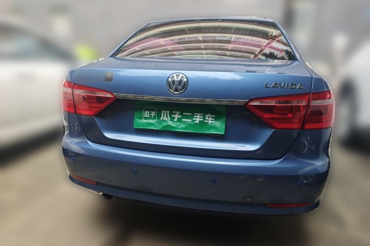 Used Volkswagen Lavida 2013 1.6L Automatic Fashion Edition Rear
