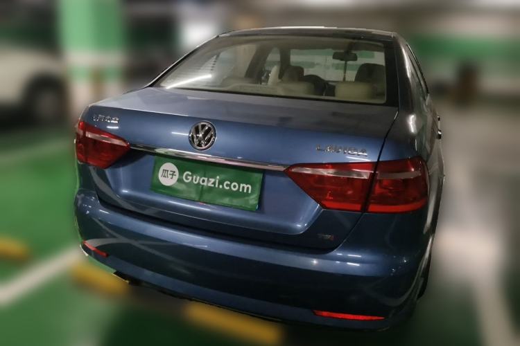 Used Volkswagen Lavida 2013 Revised Version 1.4 TSI DSG Luxury Edition Rear