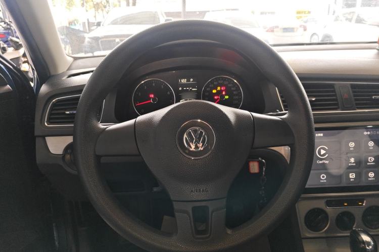 Used Volkswagen Lavida 2013 Revised Version 1.4 TSI DSG Comfort Edition Steering Wheel