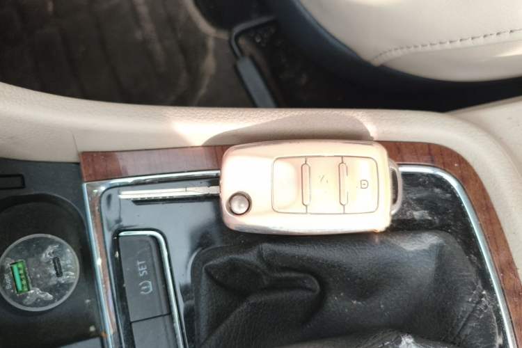 Used Volkswagen Lavida 2013 1.4TSI DSG Comfort Edition Vehicle Key