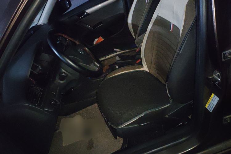 Used Volkswagen Lavida 2013 1.6L Automatic Fashion Edition Left Front Seat