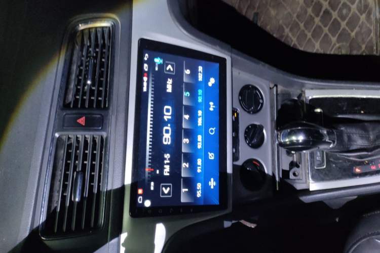 Used Volkswagen Lavida 2013 1.4TSI DSG Comfort Edition Audio And AC Panel