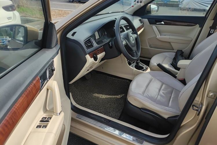 Used Volkswagen Lavida 2013 1.4TSI DSG Comfort Edition Driver Seat