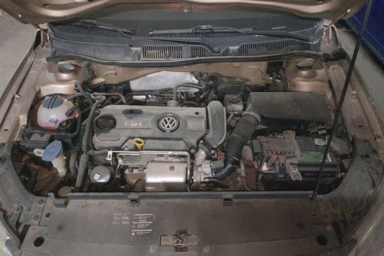Used Volkswagen Lavida 2013 1.4TSI DSG Comfort Edition Engine Bay