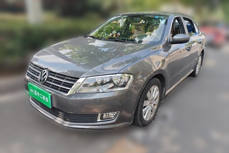 Used Volkswagen Lavida 2013 Restyled Classic 1.6L Automatic Comfort Edition Guazi used car, China used car export, Used car for sale, Used  cars, Cheapest cars for sale