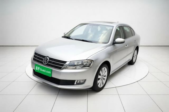 Ojetý Volkswagen Lavida 2013 Revised Version 1.4 TSI DSG Comfort Edition