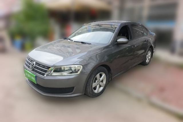 Used Volkswagen Lavida 2013 1.6L Automatic Fashion Edition