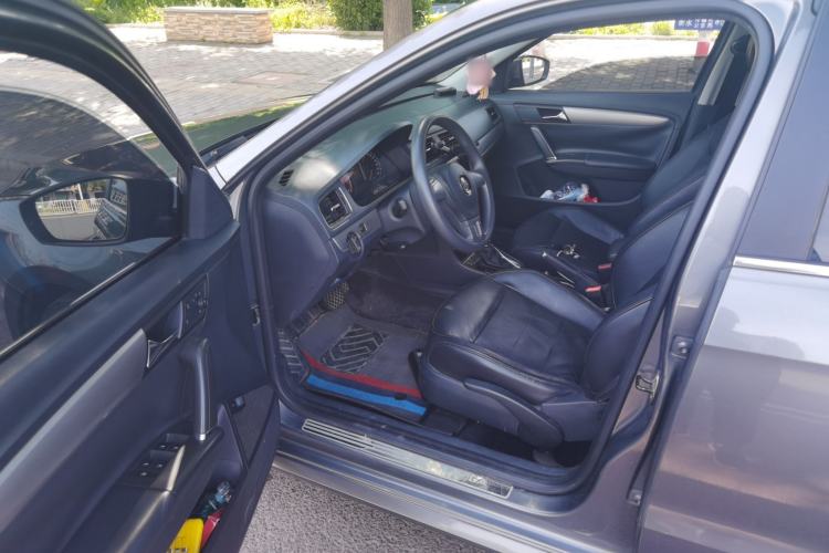 Used Volkswagen Lavida 2013 Restyled Classic 1.6L Automatic Comfort Edition Driver Seat