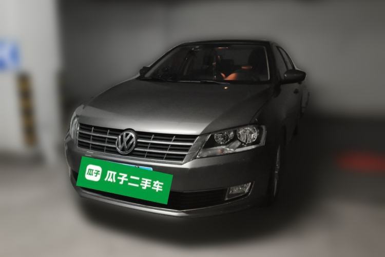 Used Volkswagen Lavida 2013 Restyled Classic 1.6L Automatic Comfort Edition Guazi used car, China used car export, Used car for sale, Used cars, Cheapest cars for sale