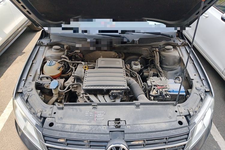 Used Volkswagen Lavida 2013 Restyled Classic 1.6L Automatic Comfort Edition Engine Bay
