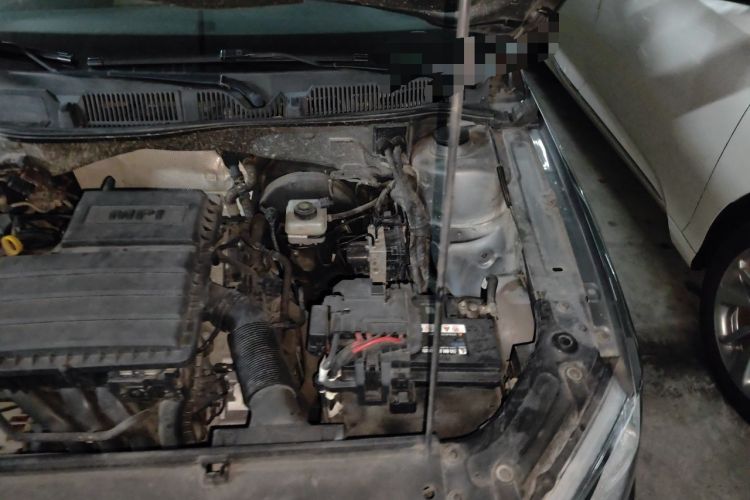 Used Volkswagen Lavida 2013 Restyled Classic 1.6L Manual Comfort Edition Engine Bay Left