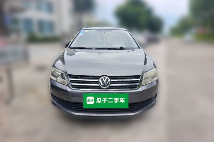 Used Volkswagen Lavida 2013 Revised Classic 1.6L Automatic Fashion Edition Front