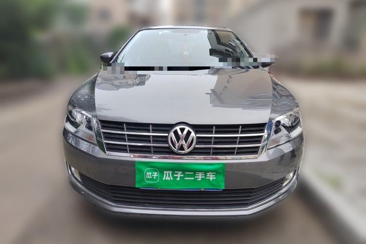 Used Volkswagen Lavida 2013 Restyled Classic 1.6L Manual Comfort Edition Front