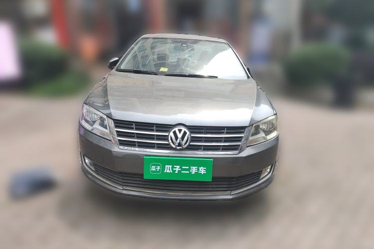 Used Volkswagen Lavida 2013 Revised Version 1.6L Automatic Luxury Edition Front