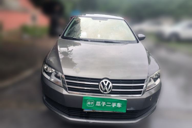 Used Volkswagen Lavida 2013 Revised Classic 1.6L Automatic Fashion Edition Front
