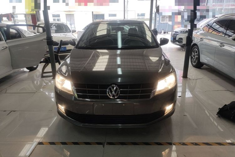 Used Volkswagen Lavida 2013 Restyled Classic 1.6L Automatic Comfort Edition Front