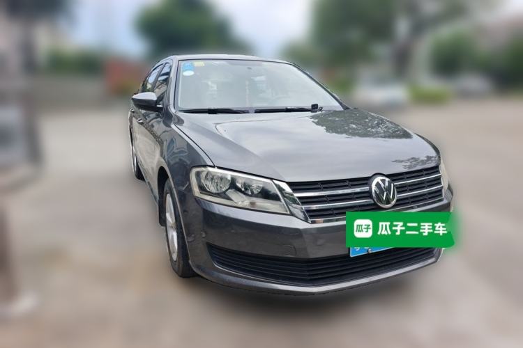 Used Volkswagen Lavida 2013 Revised Classic 1.6L Automatic Fashion Edition Front Right 45 Deg