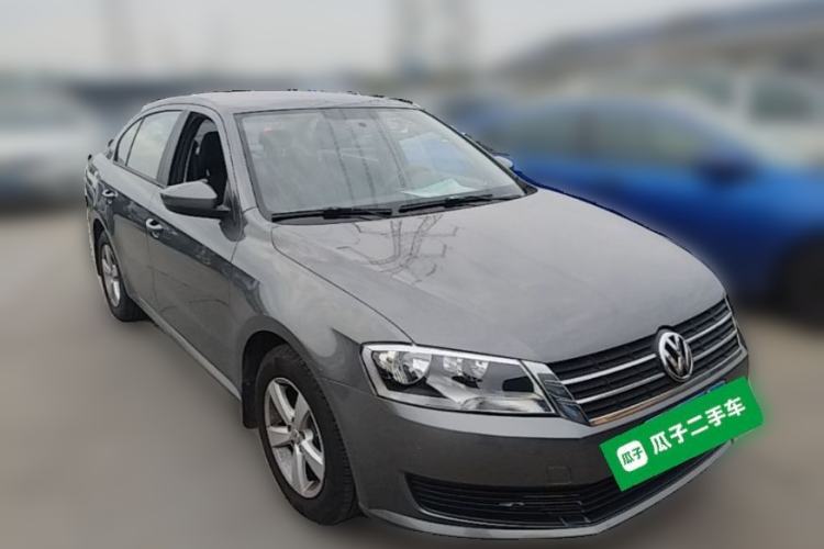 Used Volkswagen Lavida 2013 1.6L Automatic Fashion Edition Front Right 45 Deg