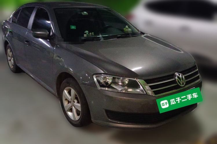 Used Volkswagen Lavida 2013 1.6L Automatic Fashion Edition Front Right 45 Deg