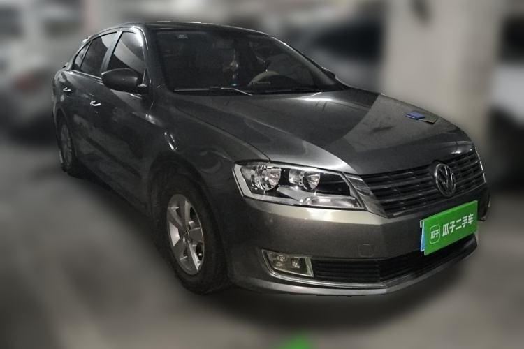 Used Volkswagen Lavida 2013 Revised Classic 1.6L Automatic Fashion Edition Front Right 45 Deg