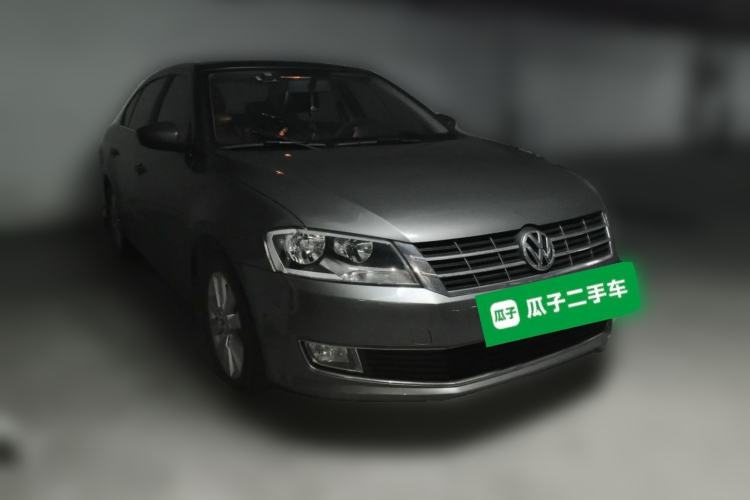 Used Volkswagen Lavida 2013 Restyled Classic 1.6L Automatic Comfort Edition Front Right 45 Deg