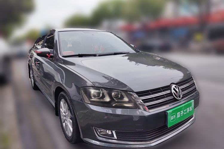 Used Volkswagen Lavida 2013 Restyled Classic 1.6L Automatic Comfort Edition Front Right 45 Deg