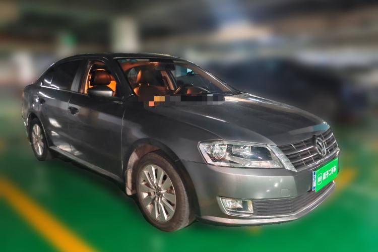 Used Volkswagen Lavida 2013 Restyled Classic 1.6L Automatic Comfort Edition Front Right 45 Deg