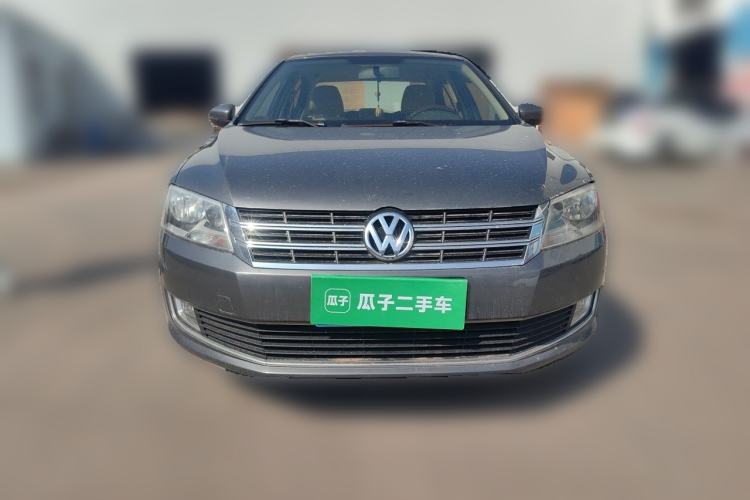 Used Volkswagen Lavida 2013 1.6L Automatic Comfort Edition Front